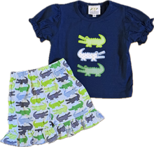 Load image into Gallery viewer, Alligator Appliqué Ruffled Shorts Set
