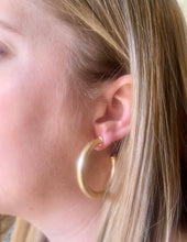 Load image into Gallery viewer, Matte Gold Hoop Earrings